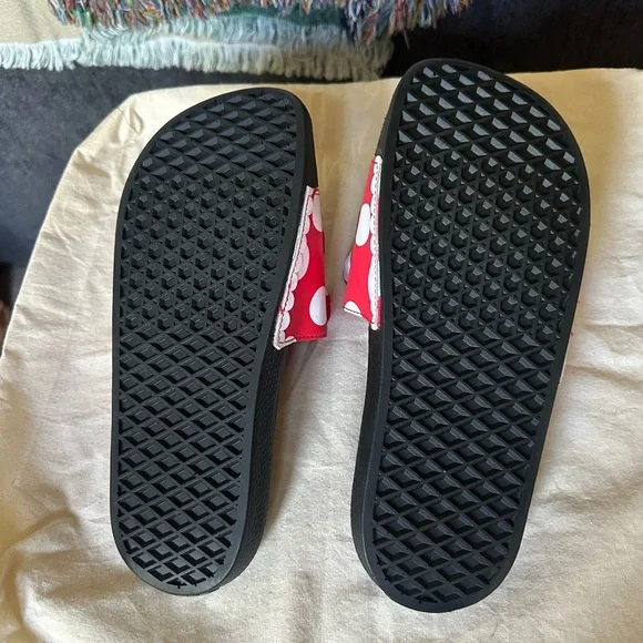 Disney Vans Red and White Polka Dot Sandals - Picture 5 of 5